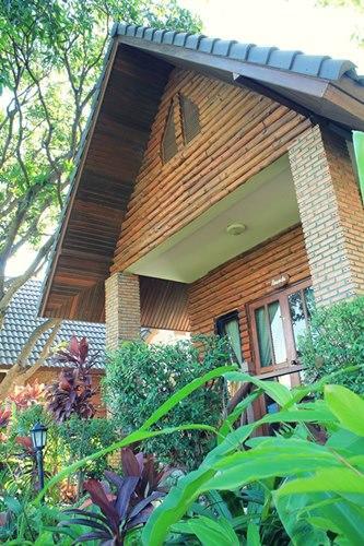 Saplaisuan Resort Ban Chorakhe Sam Phan Exterior photo